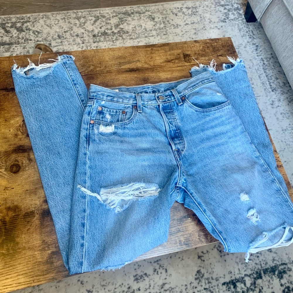 Levi’s 501 Crop Jean - Luxor Street